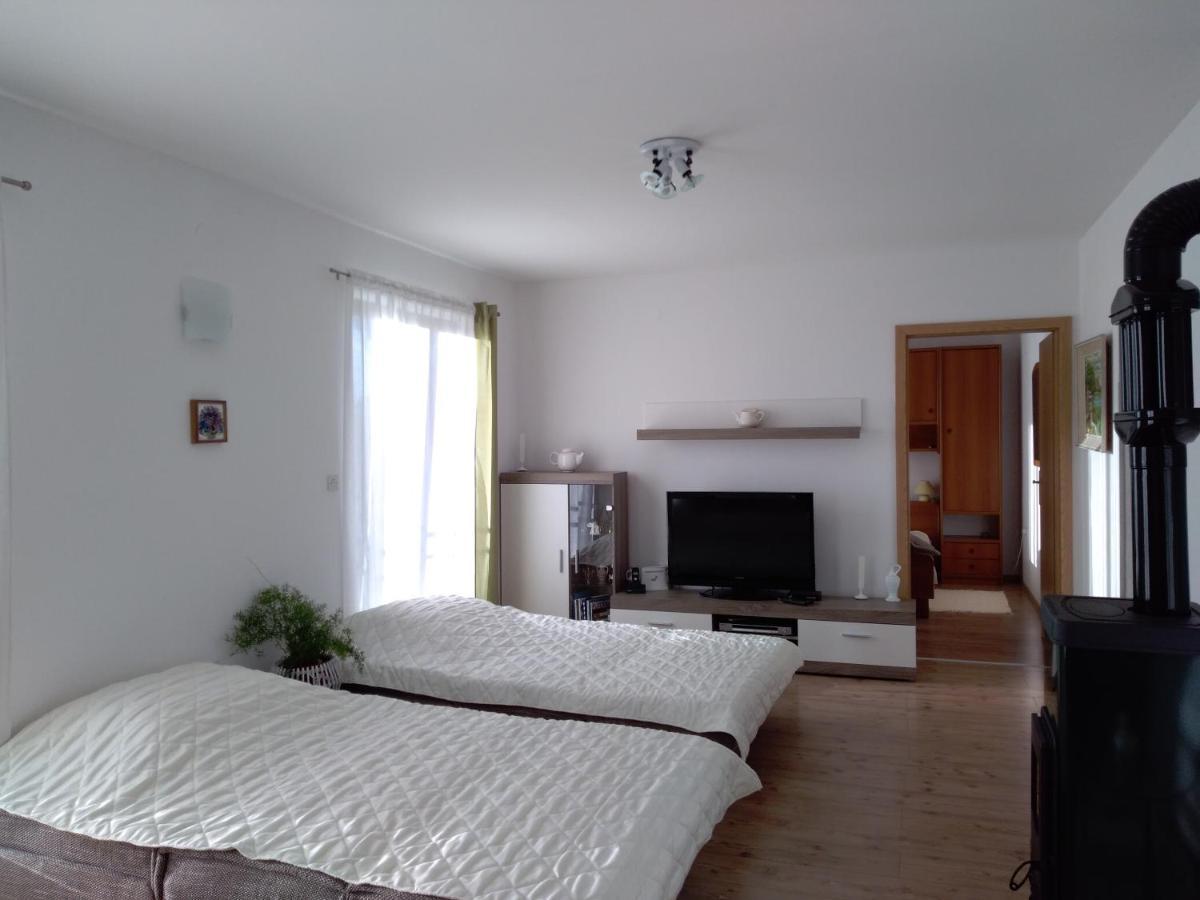 Apartment Vista Lupoglav  Luaran gambar